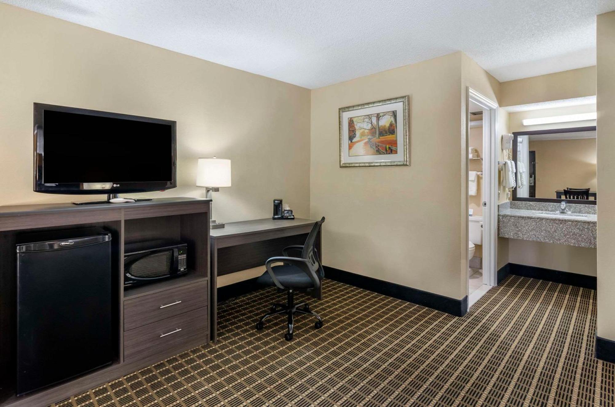 Quality Inn Hillsville Eksteriør billede