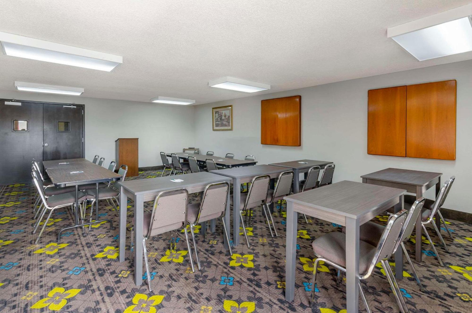 Quality Inn Hillsville Eksteriør billede