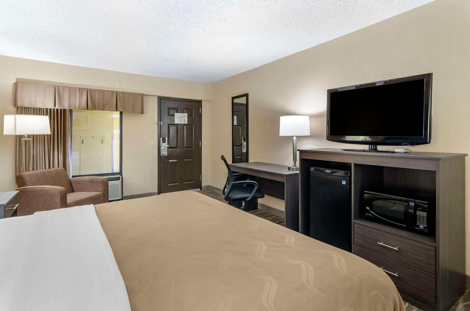 Quality Inn Hillsville Eksteriør billede