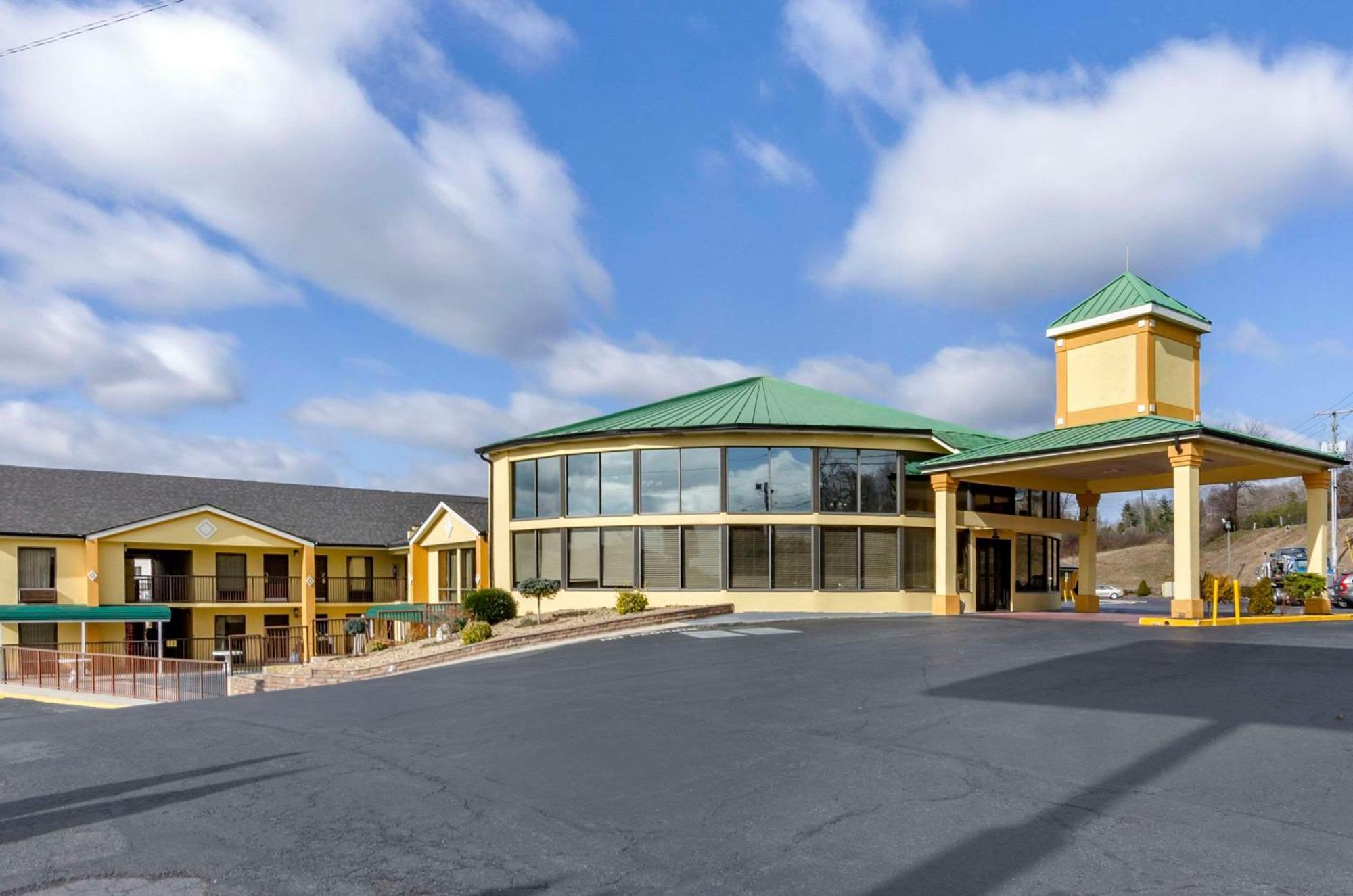 Quality Inn Hillsville Eksteriør billede