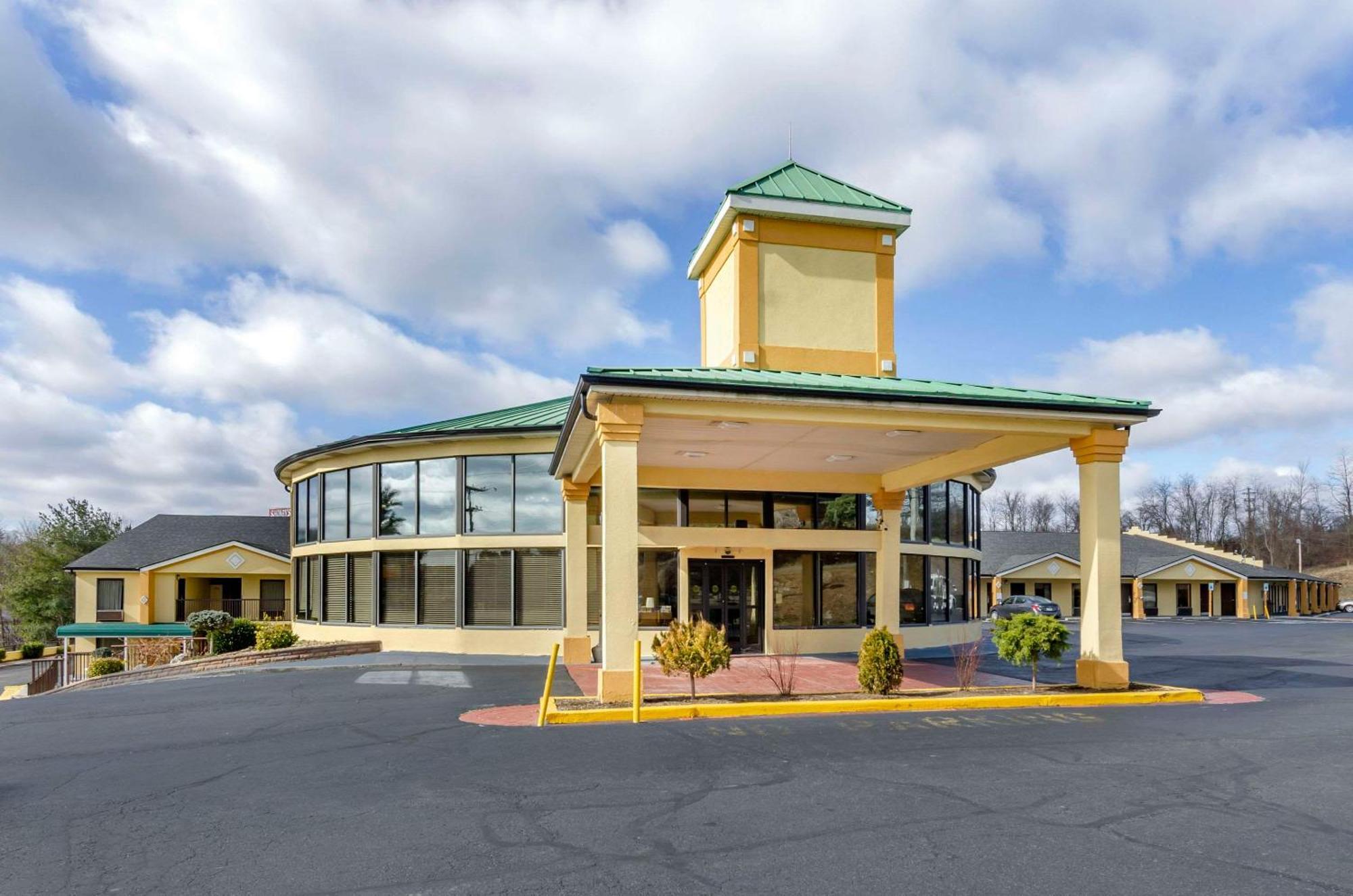 Quality Inn Hillsville Eksteriør billede