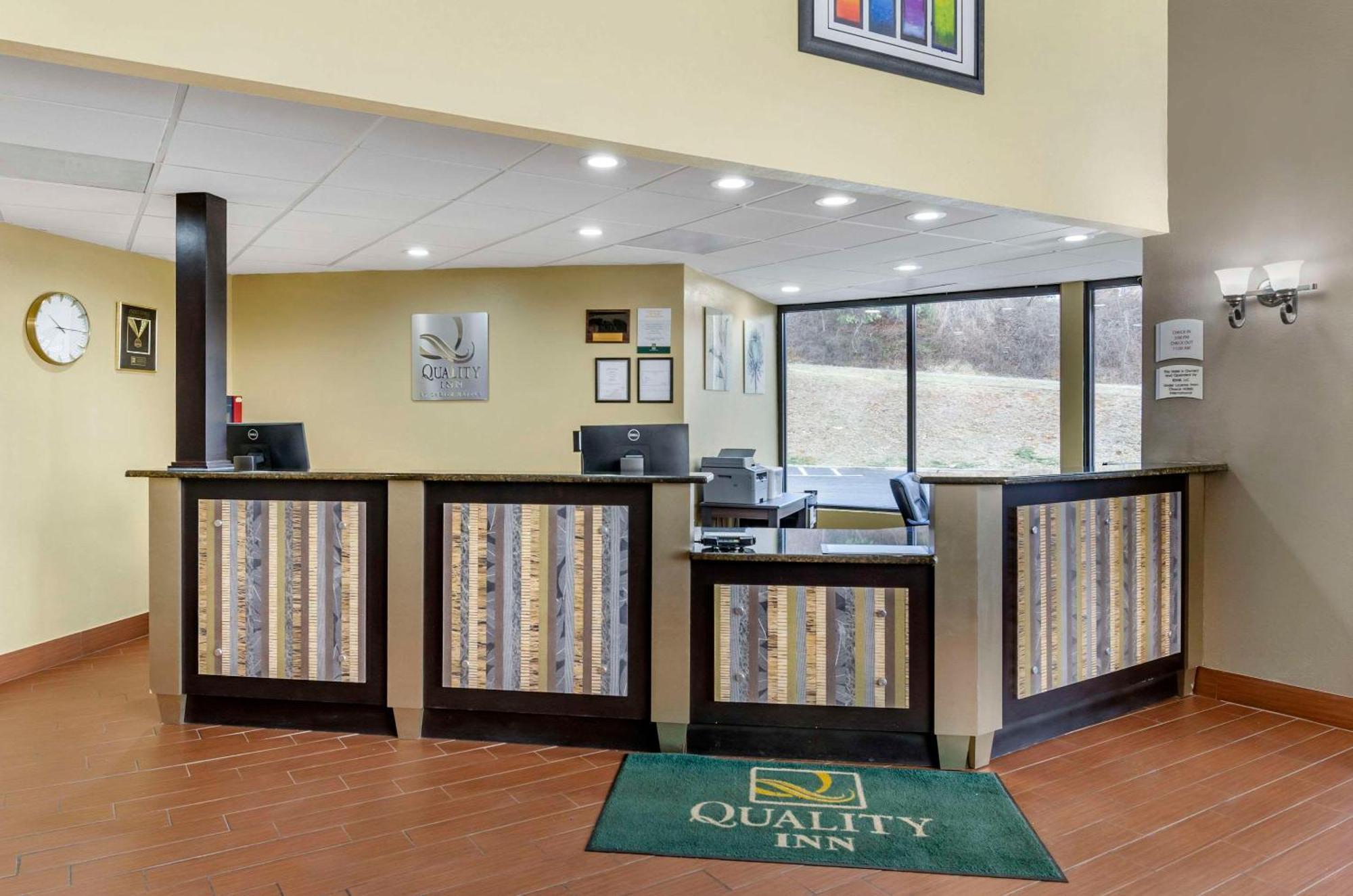 Quality Inn Hillsville Eksteriør billede